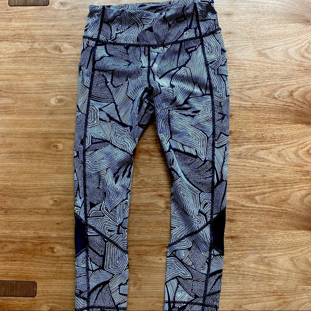 Lululemon Pace Rival Crop Sz 4